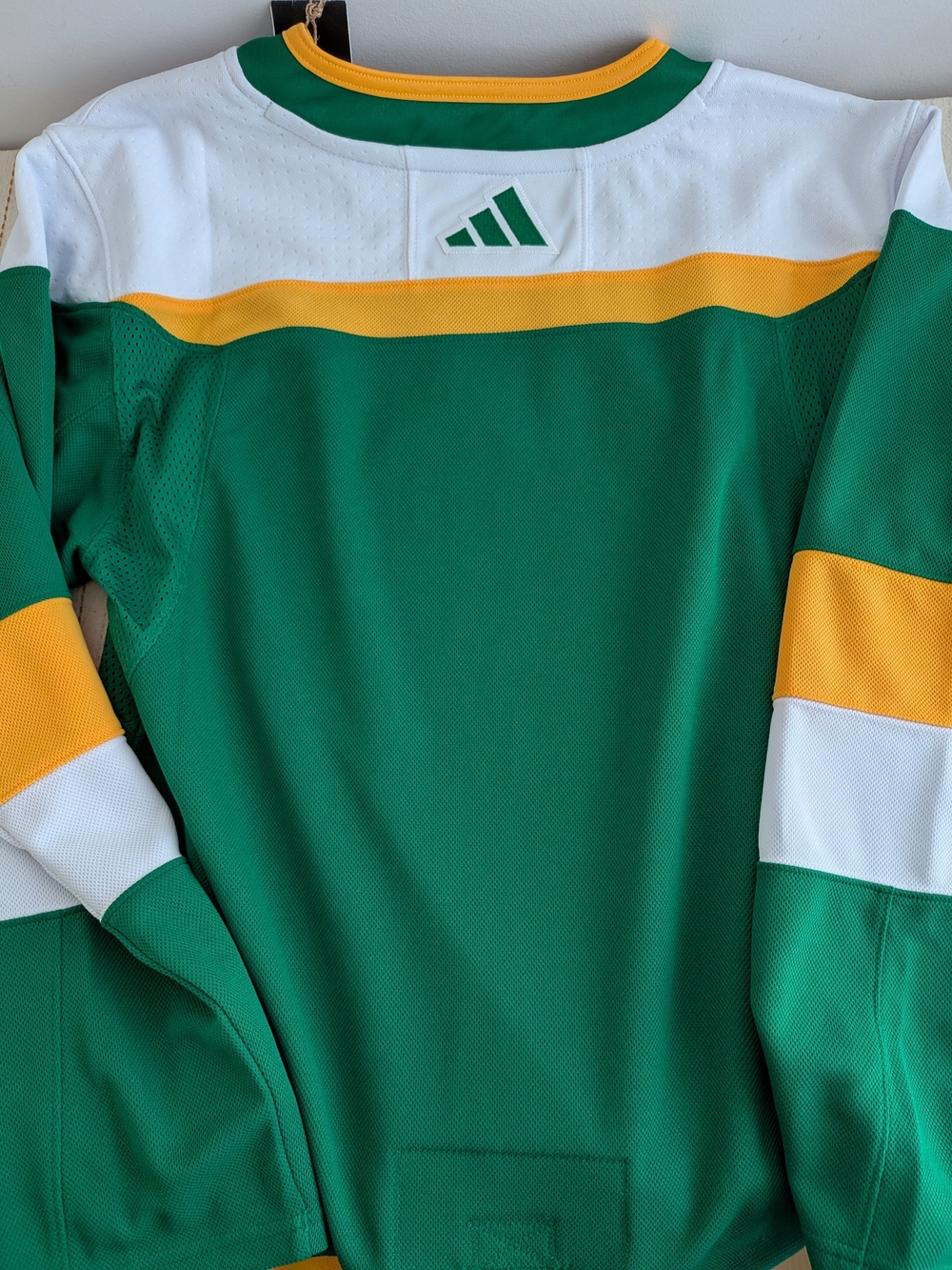 Minnesota Wild Reverse Retro Jersey Adidas Size 46 - Picture 3 of 3